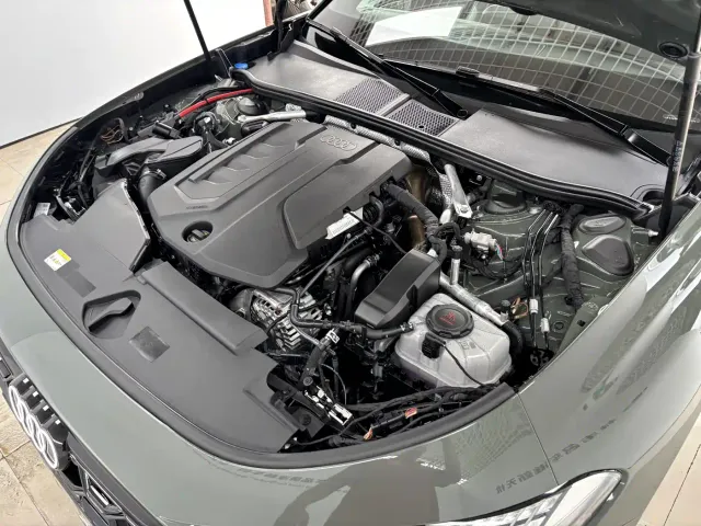 Audi A5L — Фото автомобиля 30