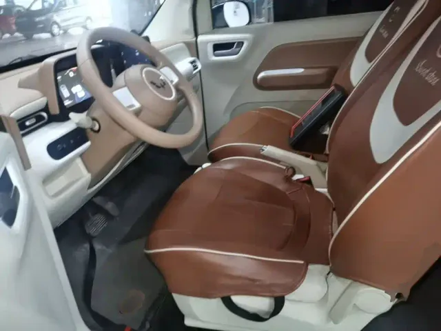 Wuling Hongguang Mini EV — Фото автомобиля 14