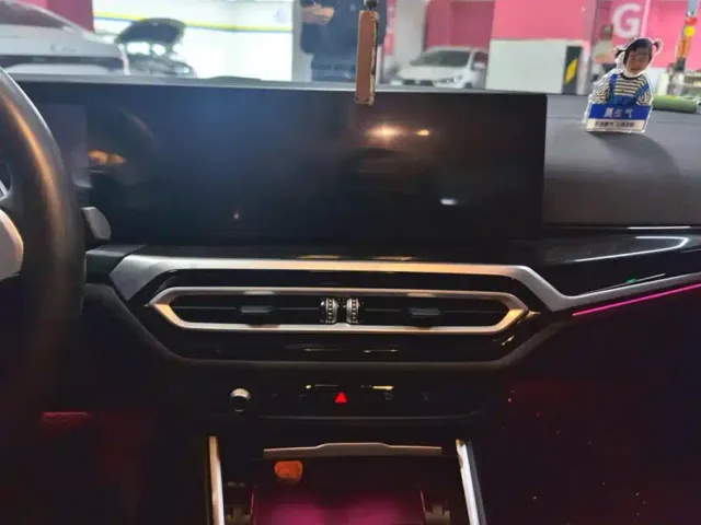BMW 3 Series — Фото автомобиля 13