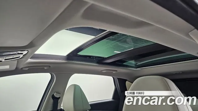 Hyundai Tucson Tucson (NX4) Бензин 1.6 турбо 2WD — Фото автомобиля 18