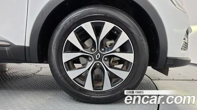 Renault Korea XM3 — Фото автомобиля 6
