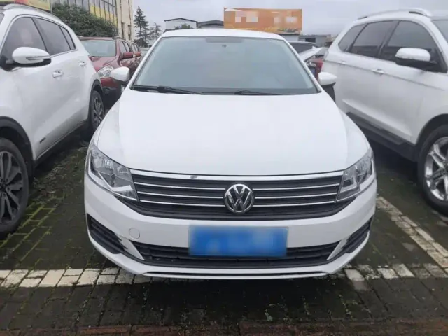 Volkswagen Lavida — Фото автомобиля 2