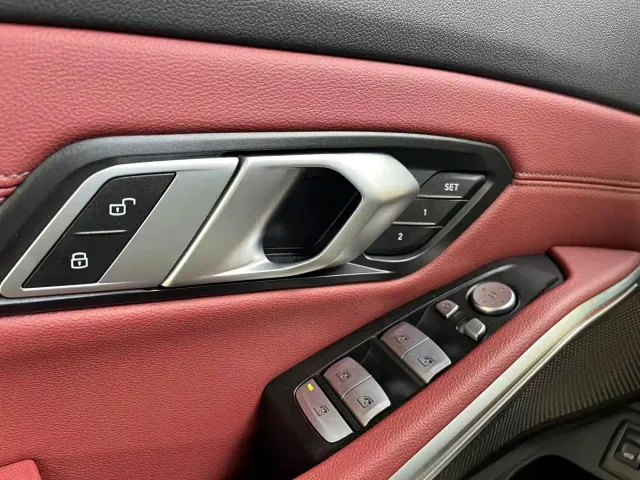 BMW 3 Series — Фото автомобиля 10