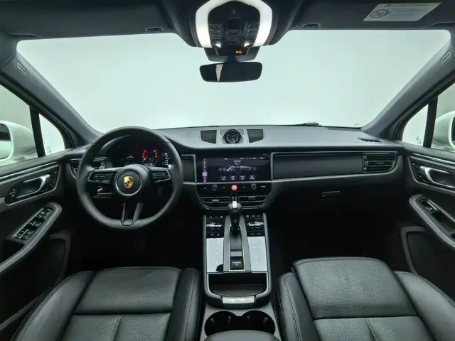 Porsche Macan — Фото автомобиля 27