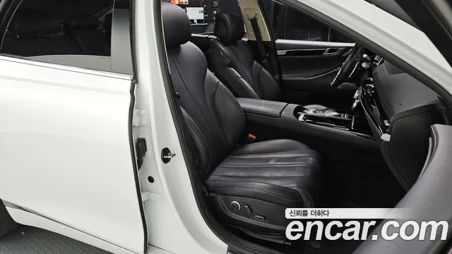 Genesis G80 RG3 — Фото автомобиля 16