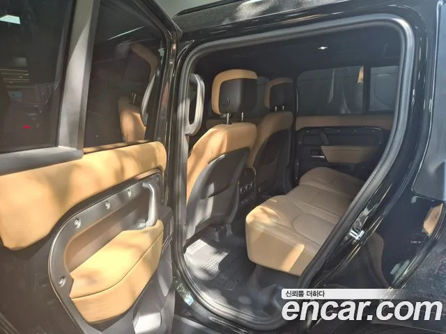 Land Rover Defender L663 — Фото автомобиля 8
