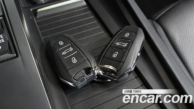 Peugeot 408 — Фото автомобиля 21