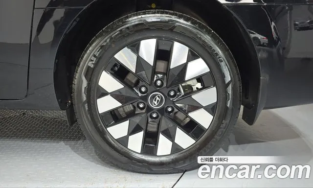 Hyundai Staria — Фото автомобиля 6