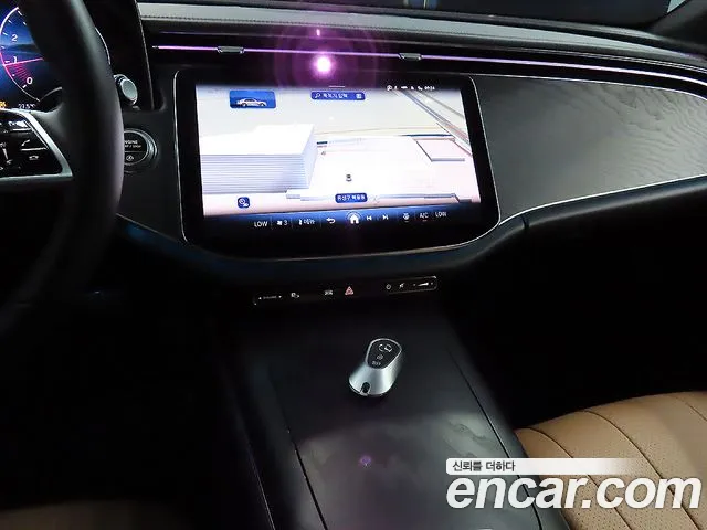 Mercedes-Benz E-Class — Фото автомобиля 9