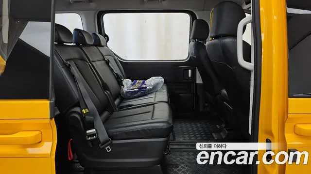 Hyundai Staria Staria — Фото автомобиля 12