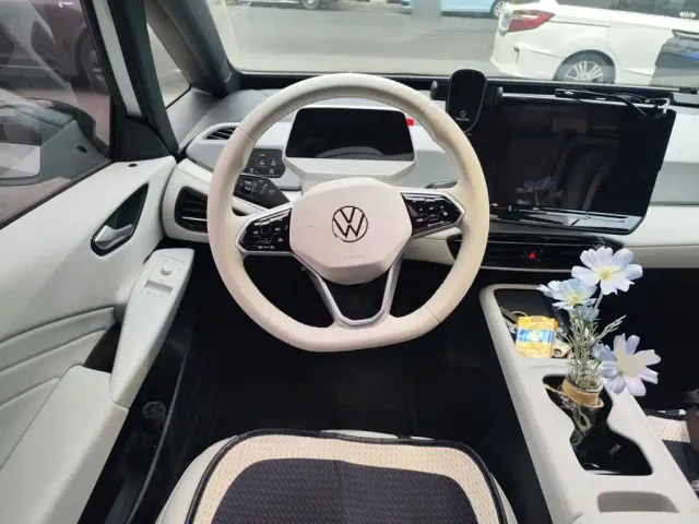 Volkswagen ID.3 — Фото автомобиля 6