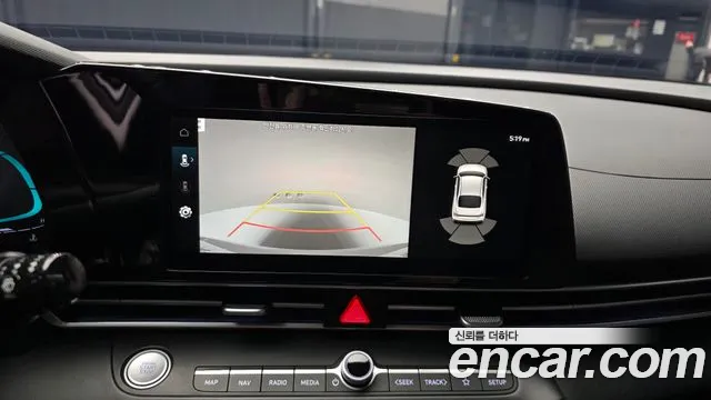 Hyundai Avante CN7 — Фото автомобиля 14