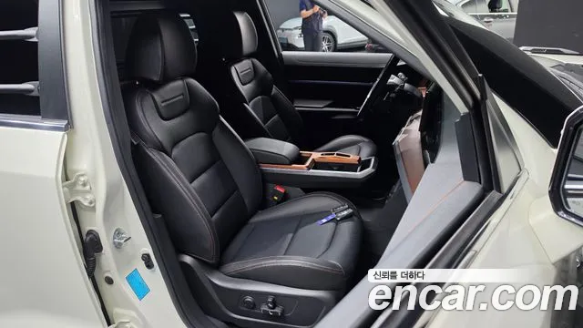 KGM Torres EVX — Фото автомобиля 16