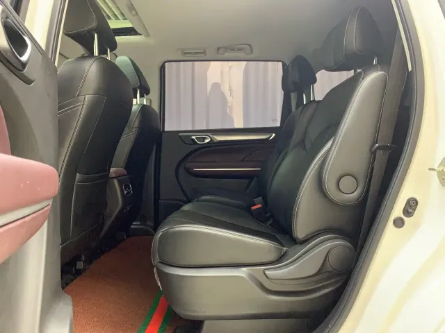 GAC Trumpchi M6 — Фото автомобиля 9