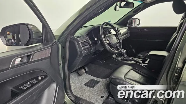 KG_Mobility_Ssangyong Rexton Новый Rexton Sport Khan Дизель 2.2 4WD — Фото автомобиля 10