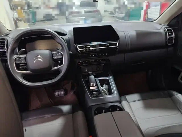 Citroen Tianyi C5 AIRCROSS — Фото автомобиля 9