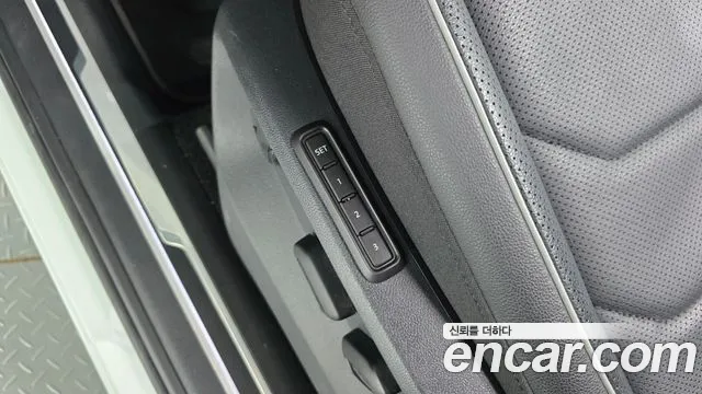 Volkswagen Tiguan — Фото автомобиля 15