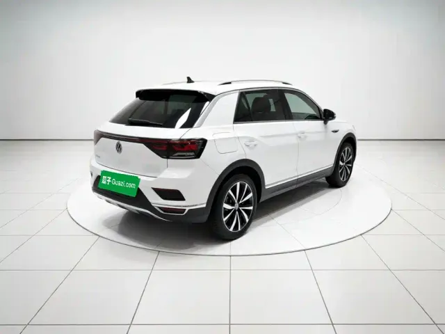 Volkswagen Volkswagen T-ROC 2023 280TSI DSG 2WD Time Edition — Фото автомобиля 6