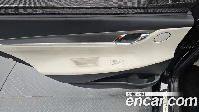 Hyundai Grandeur Grandeur (New) Hybrid — Фото автомобиля 14