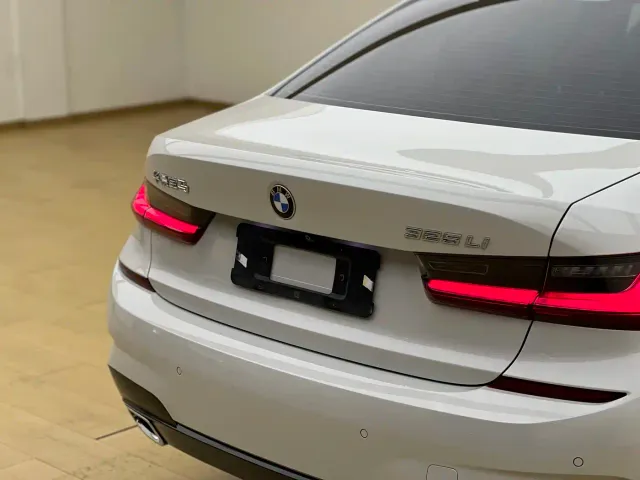 BMW BMW 3 Series 2022 325Li M Sport Package — Фото автомобиля 22