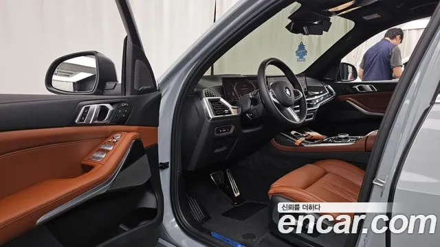 BMW X7 — Фото автомобиля 7