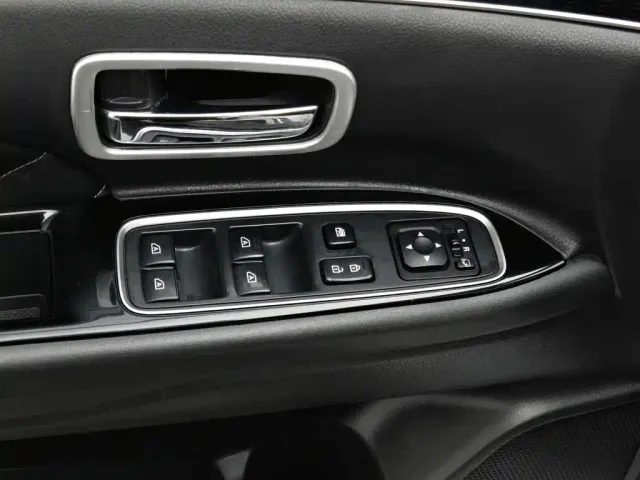 Mitsubishi Outlander — Фото автомобиля 9