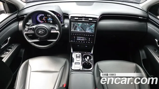 Hyundai Tucson Tucson (NX4) Дизель 2.0 2WD — Фото автомобиля 2