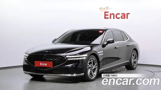 Фотография автомобиля — Genesis G90 G90 (RS4) Бензин 3.5 турбо AWD