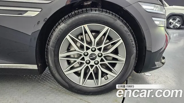 Genesis G80 RG3 — Фото автомобиля 5