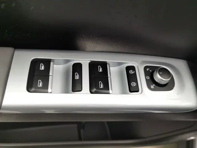 Geely Galaxy Starry Wish 2025 UP 410km Explorer Edition — Фото автомобиля 9