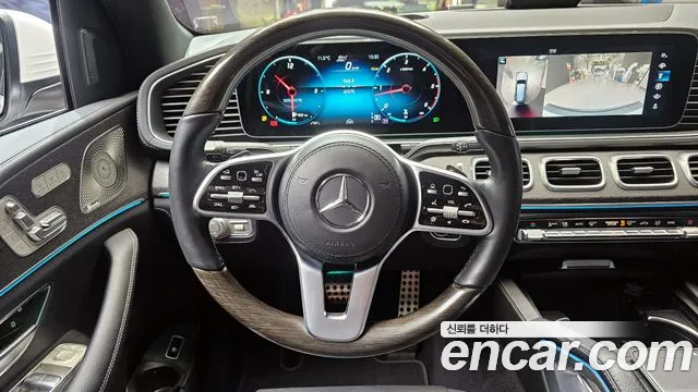 Mercedes-Benz GLS-Class — Фото автомобиля 13