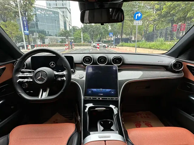 Mercedes-Benz C-Class — Фото автомобиля 10