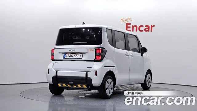 Kia RAY Новый Kia Ray Инвалидная коляска Подъёмник/Slope — Фото автомобиля 2