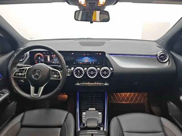 Mercedes-Benz GLA-Class — Фото автомобиля 15