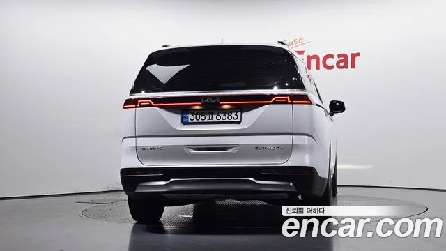 Kia Canival Carnival 4 поколение Дизель 7 мест Outdoor — Фото автомобиля 4