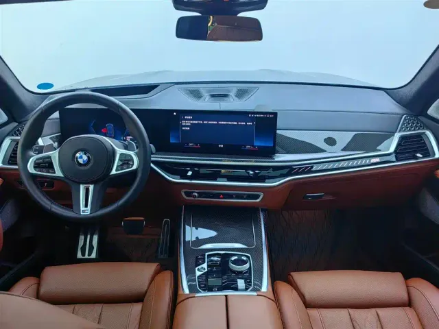 BMW X7 — Фото автомобиля 7