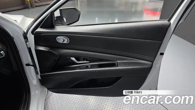 Hyundai Avante CN7 — Фото автомобиля 14