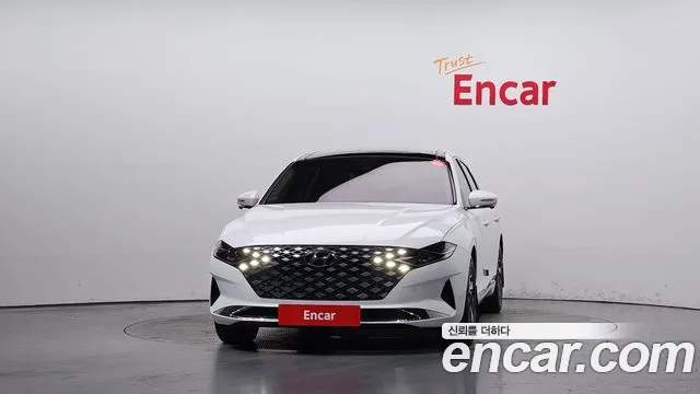 Hyundai Grandeur — Фото автомобиля 3