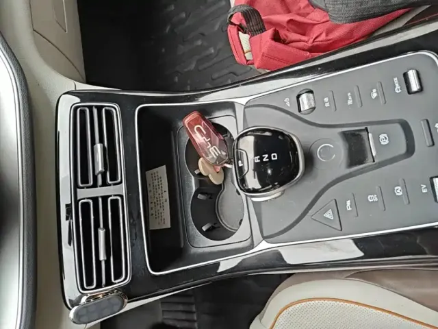 BYD Qin PLUS — Фото автомобиля 13