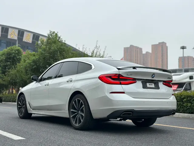 BMW 6 Series Gran Turismo — Фото автомобиля 20