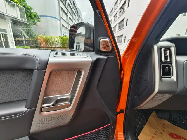 iCAR V23 — Фото автомобиля 17