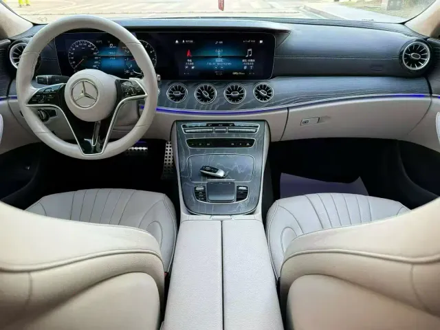 Mercedes-Benz CLS-Class — Фото автомобиля 7