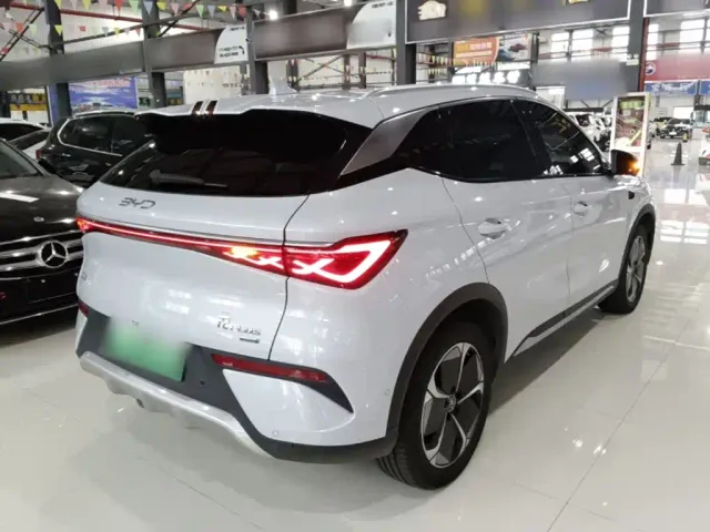 BYD Yuan PLUS — Фото автомобиля 6