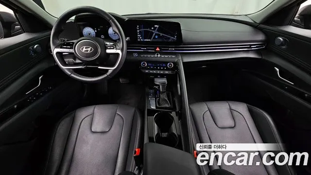 Hyundai AVANTE — Фото автомобиля 4
