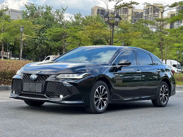 Фотография автомобиля — Toyota Avalon