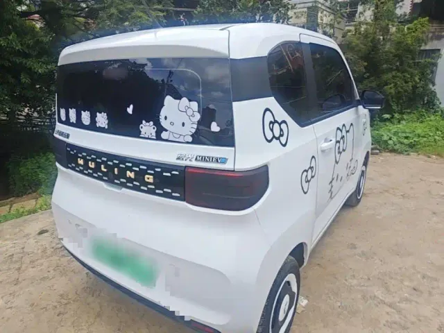 Wuling Hongguang Mini EV — Фото автомобиля 6