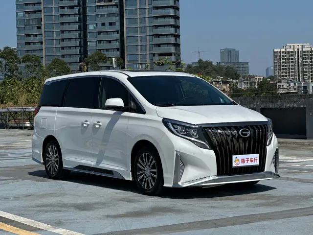 GAC Trumpchi M8 — Фото автомобиля 3