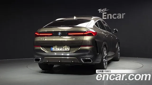 BMW X6 xDrive40i M Sport — Фото автомобиля 4