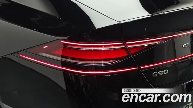 Genesis G90 RS4 — Фото автомобиля 8