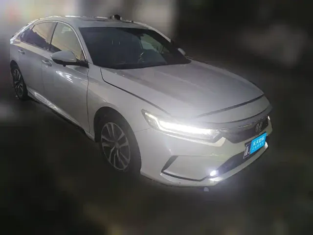Honda Inspire — Фото автомобиля 3